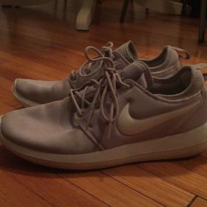 Nike shoes size 10